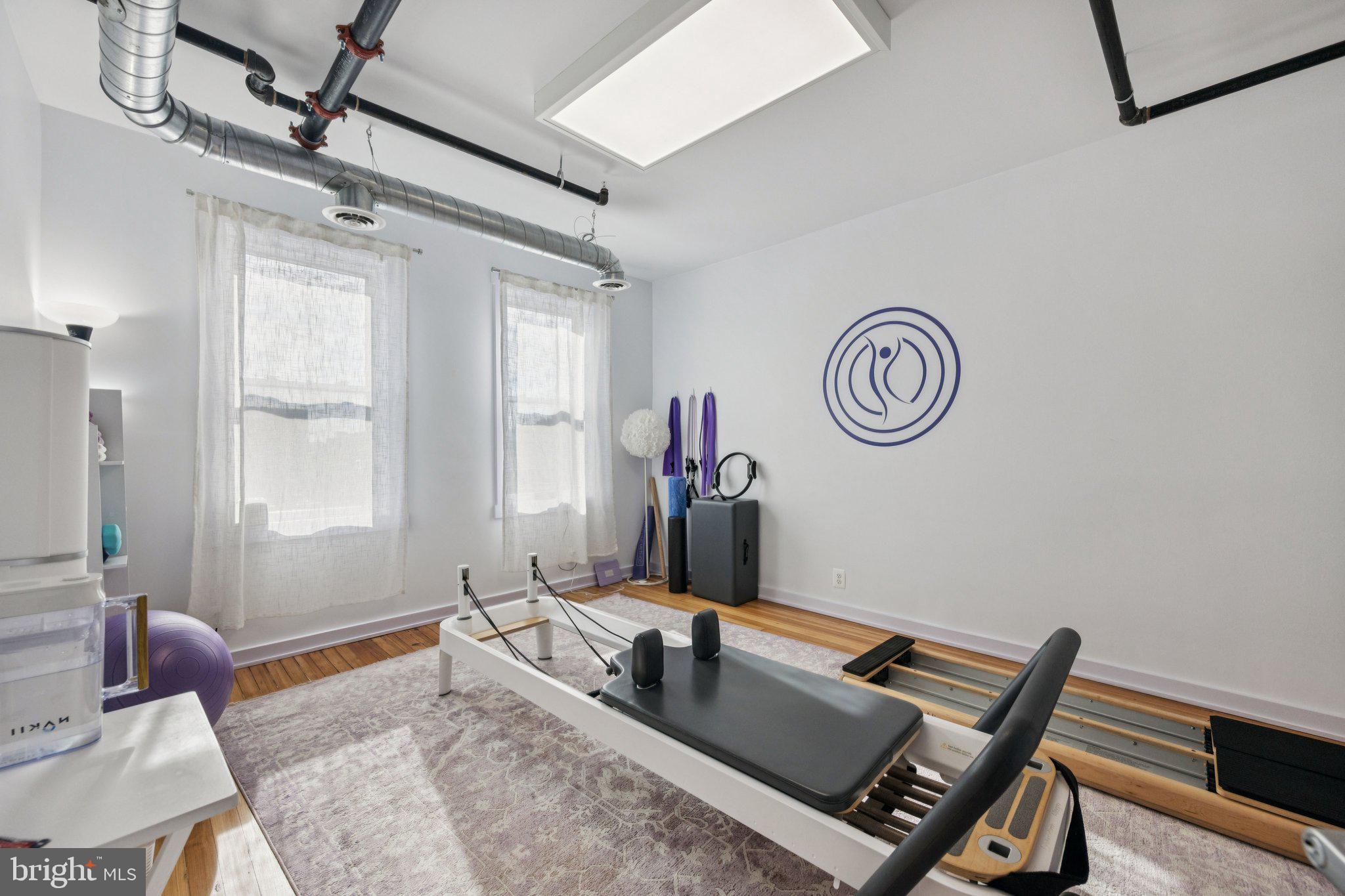 2708 ONTARIO ROAD NW