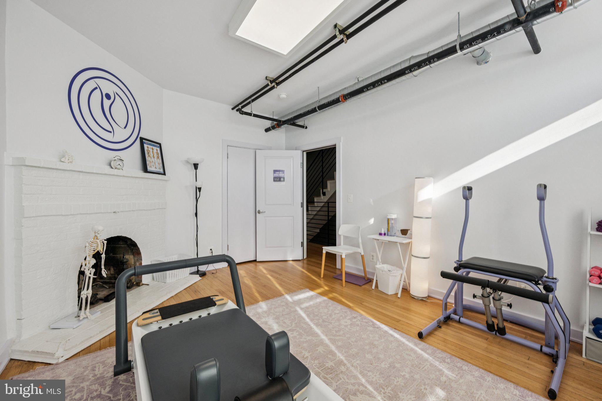 2708 ONTARIO ROAD NW