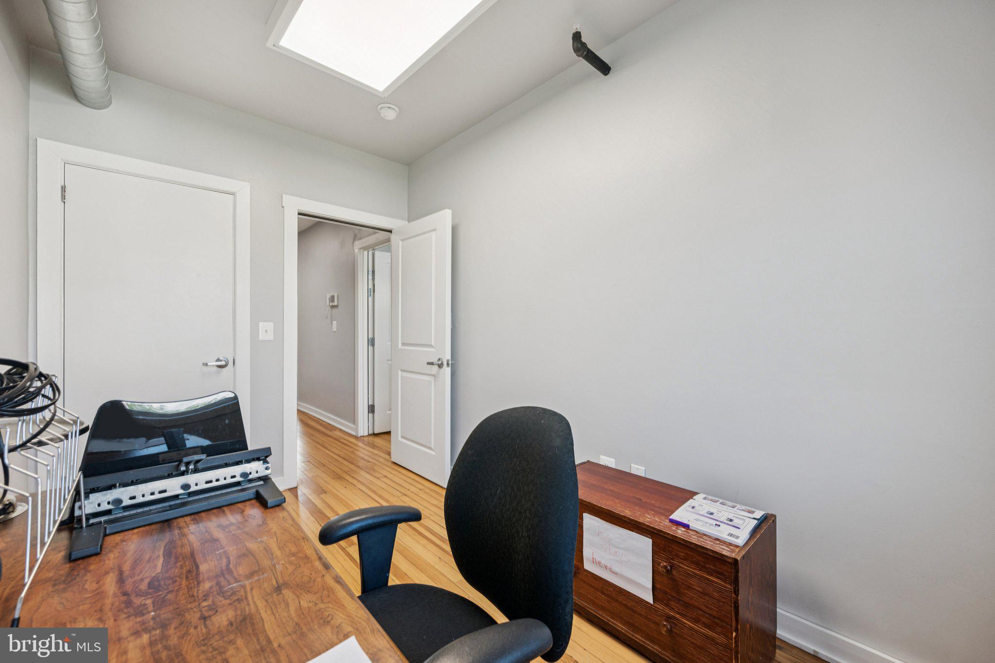 2708 ONTARIO ROAD NW