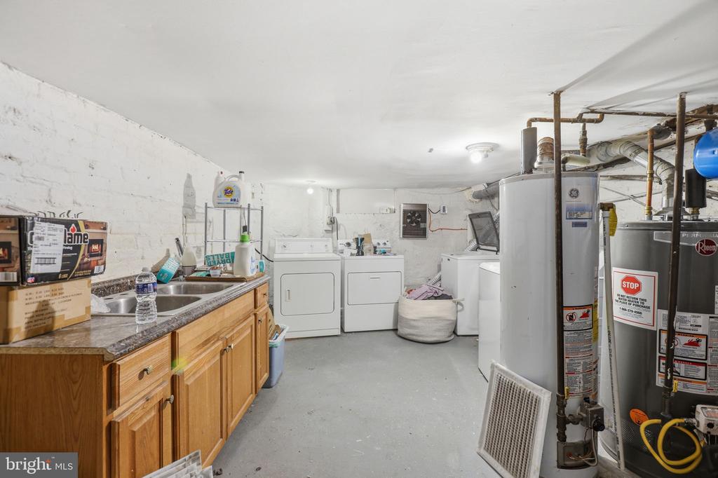 1810 13TH STREET NW