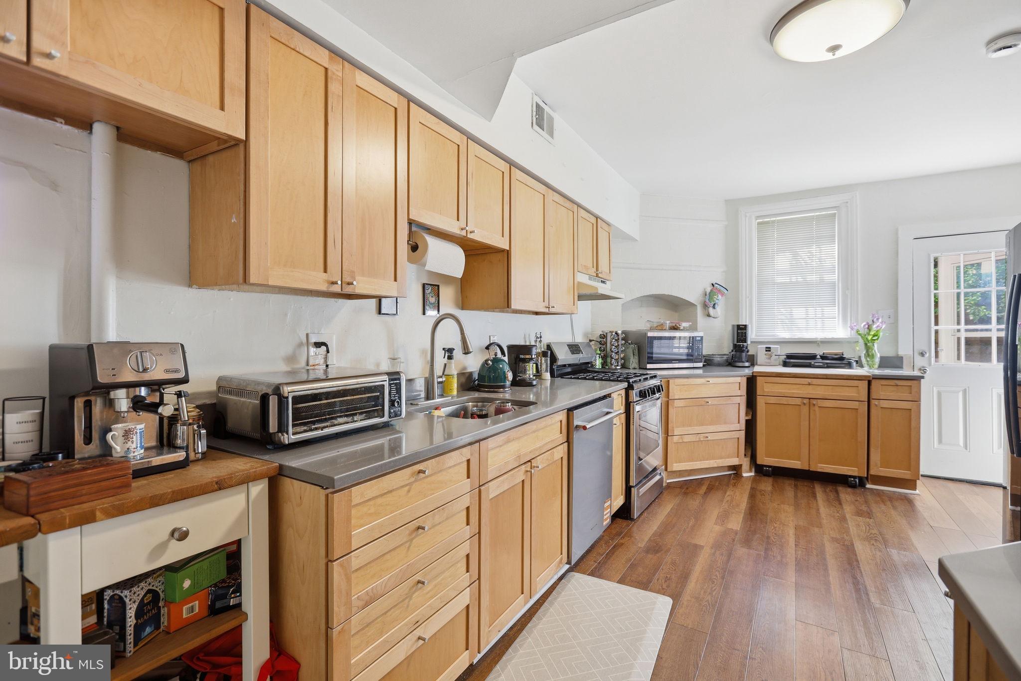 1810 13TH STREET NW