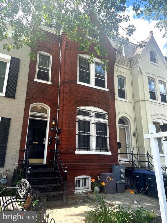 1810 13TH STREET NW
