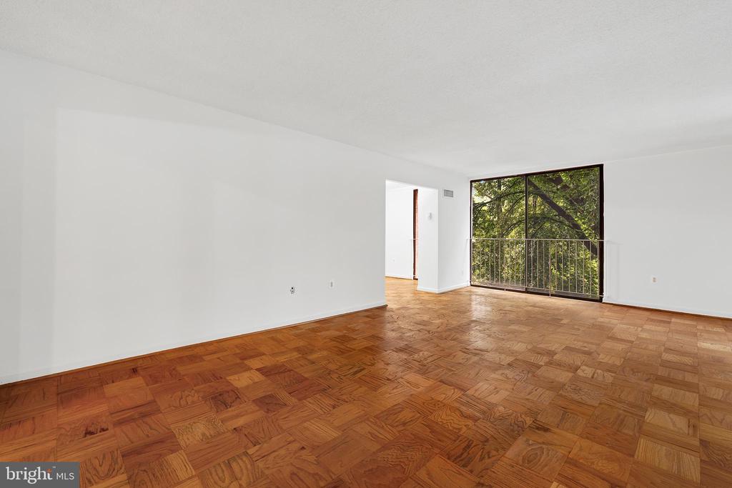 2100 Washington Ave #3-C