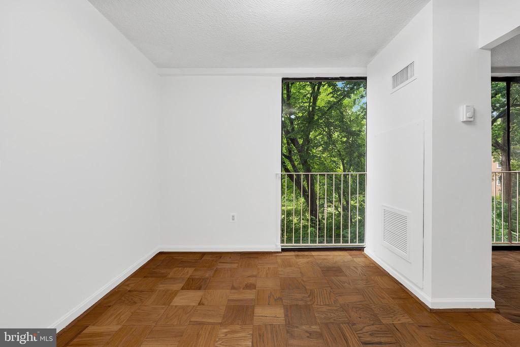 2100 Washington Ave #3-C