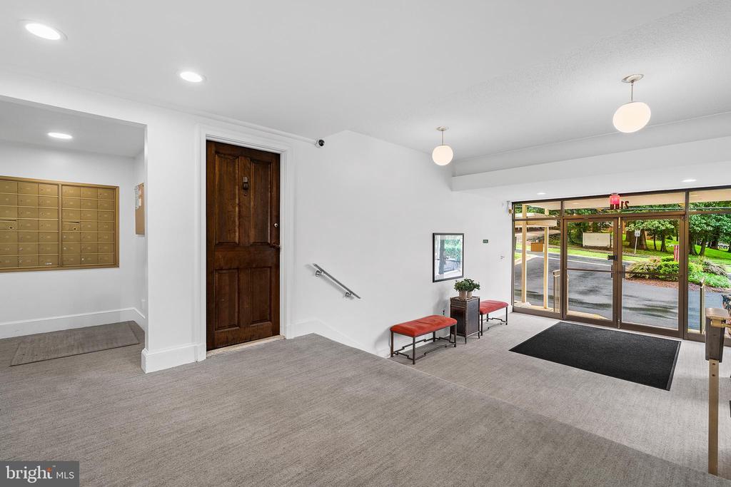 2100 Washington Ave #3-C