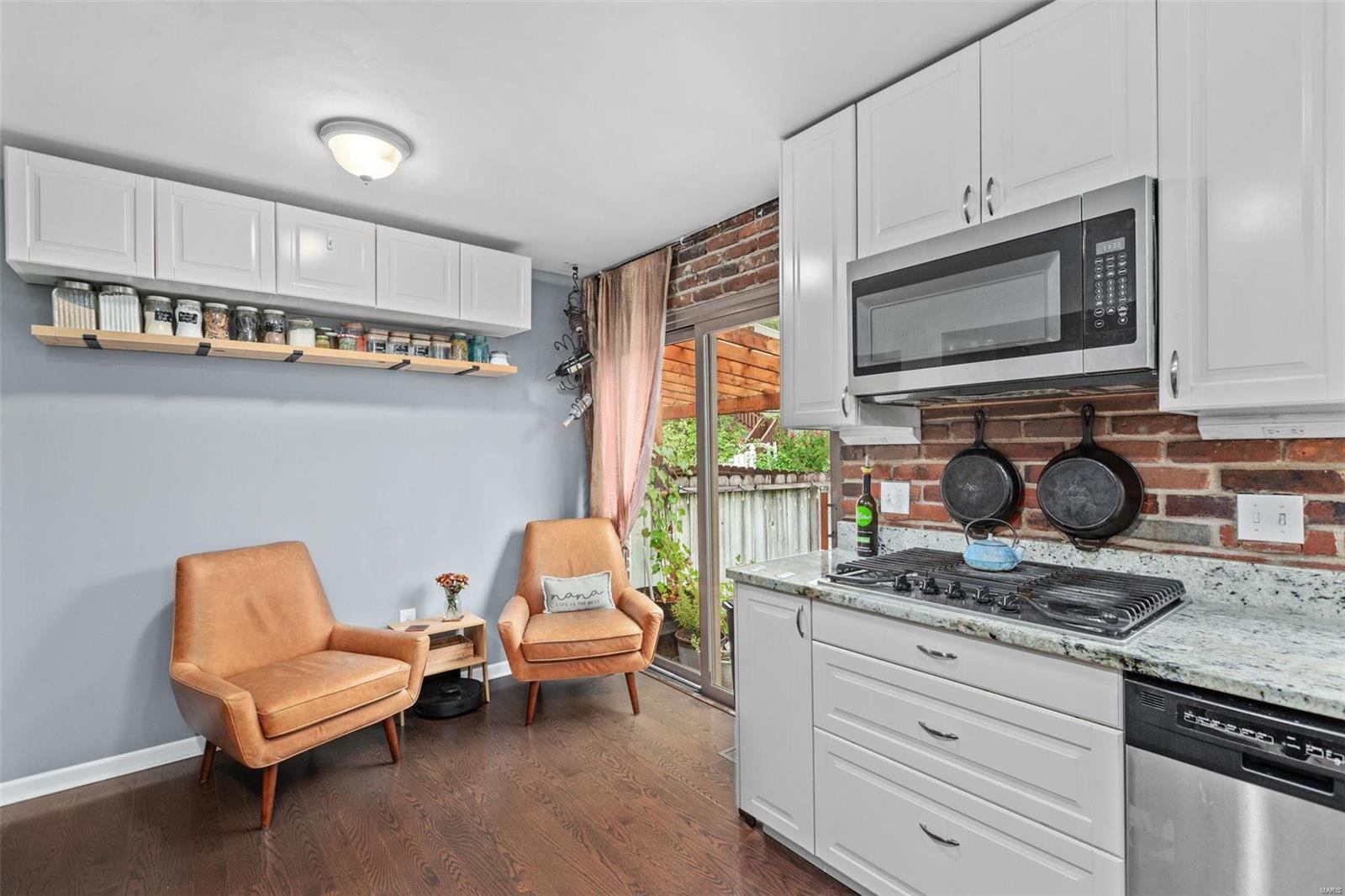 7906 Royal Arms Court