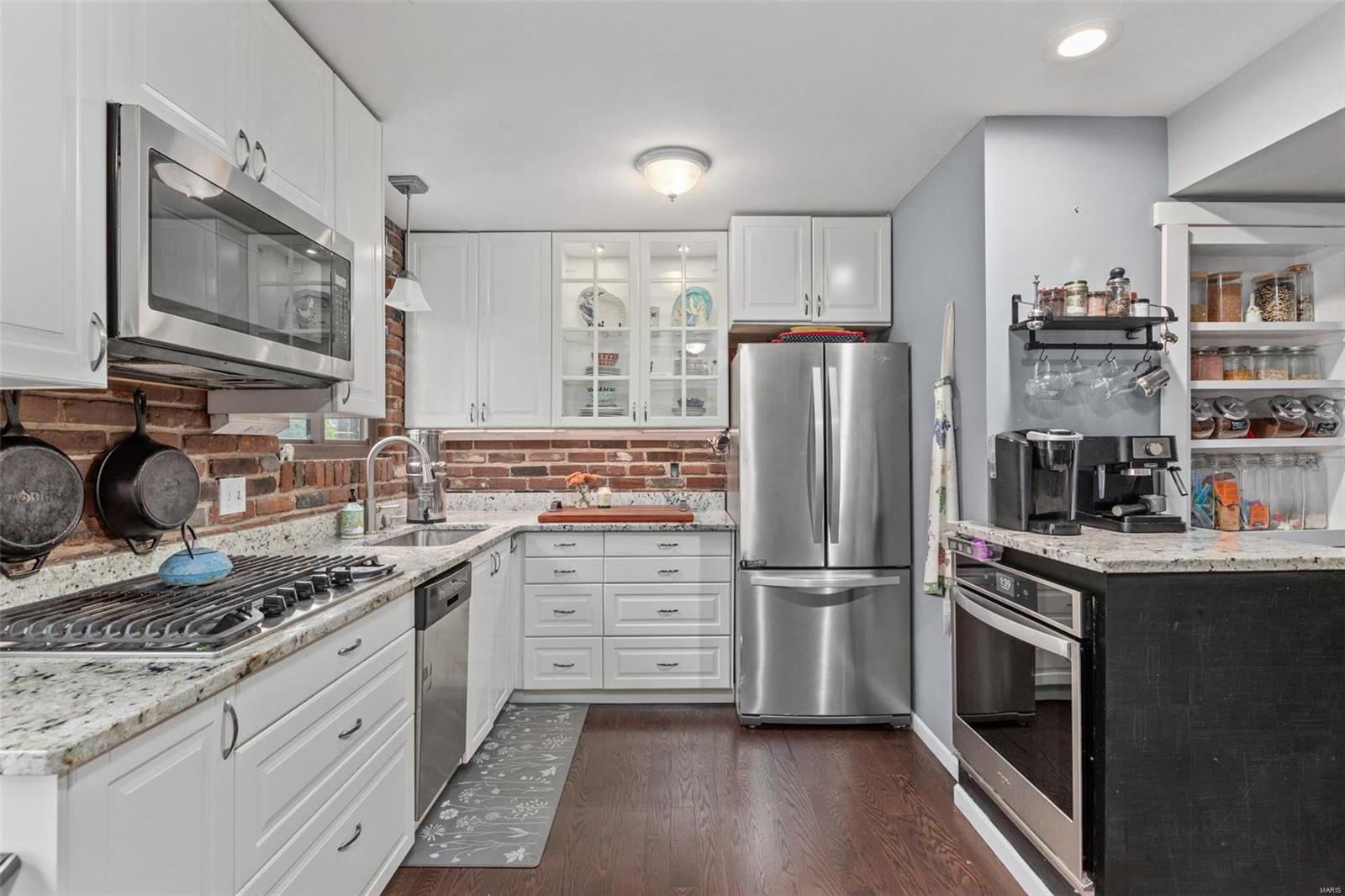 7906 Royal Arms Court