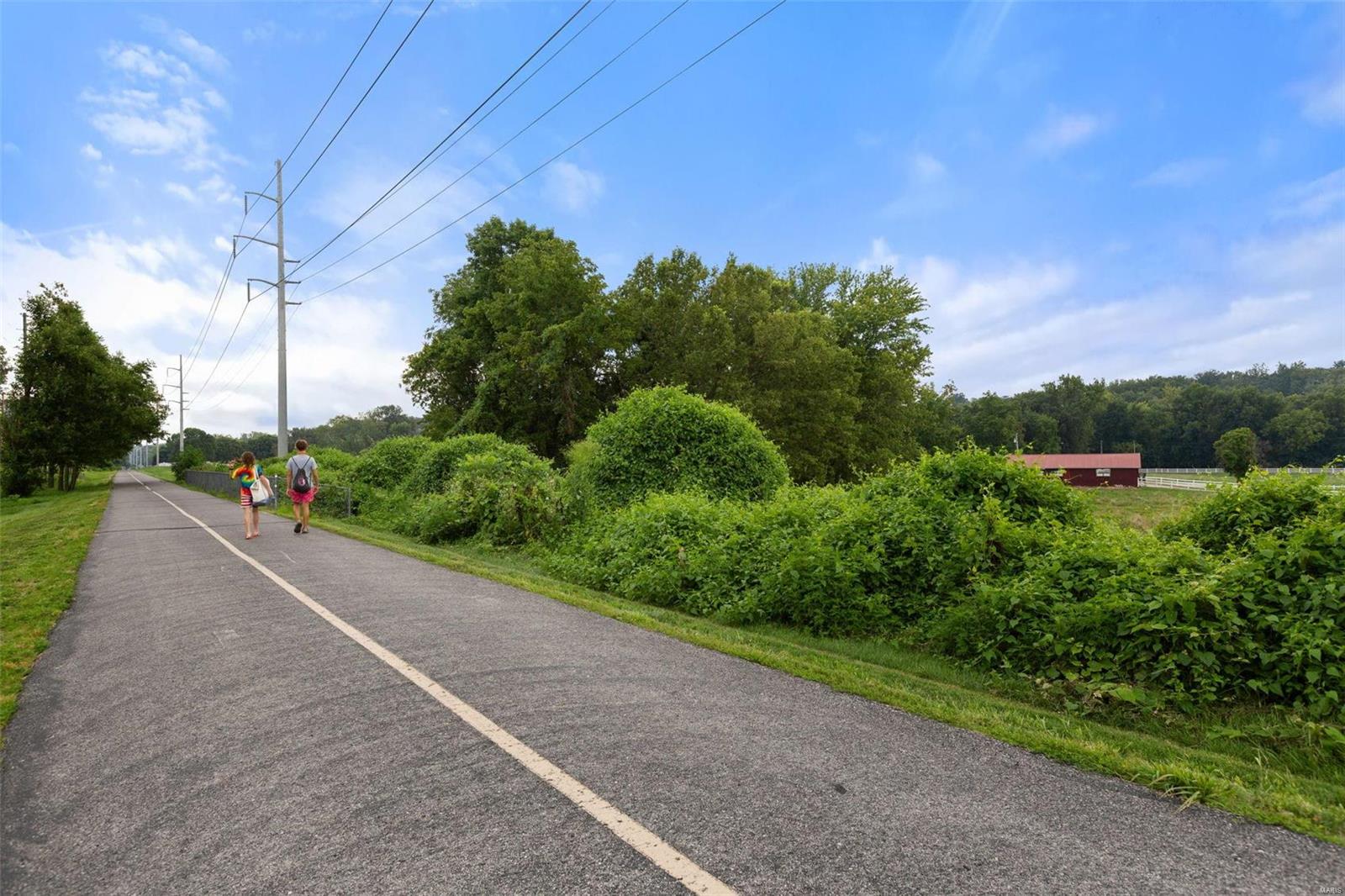 7906 Royal Arms Court