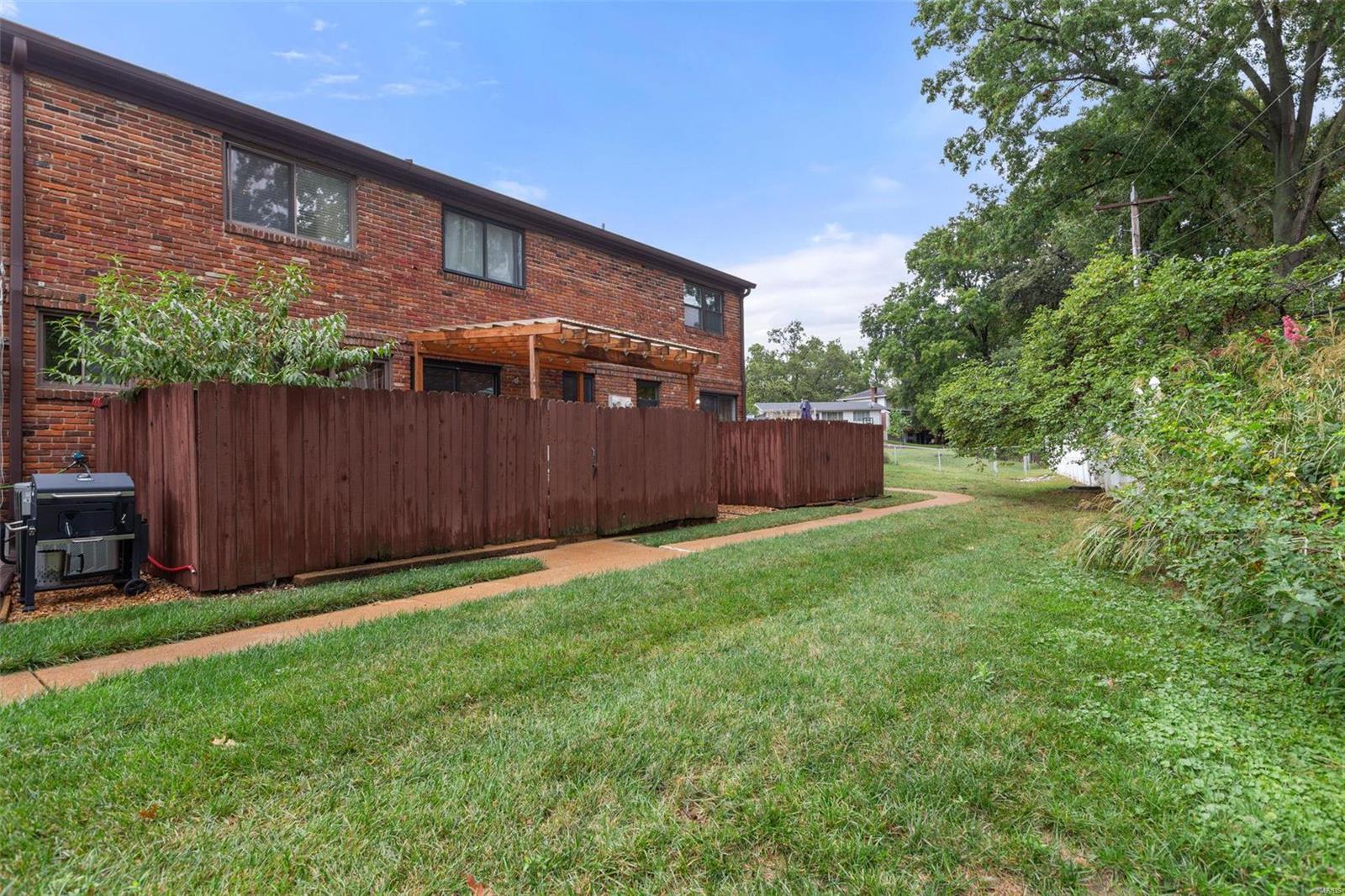 7906 Royal Arms Court