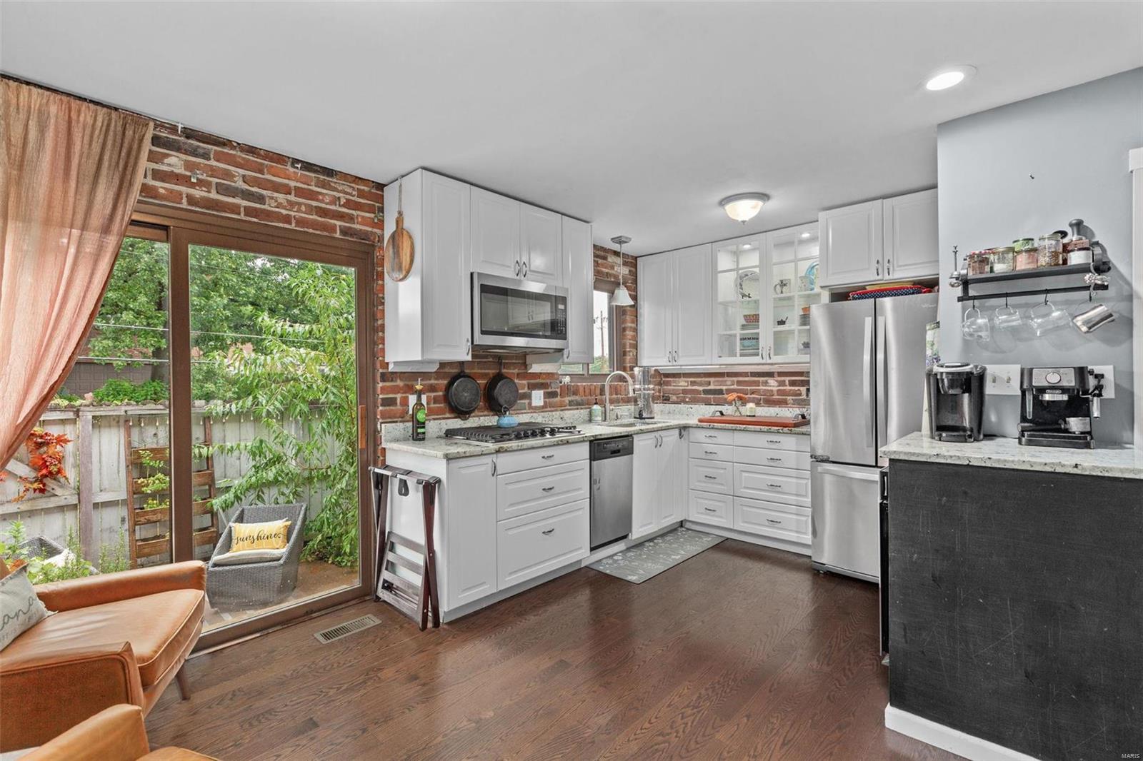 7906 Royal Arms Court