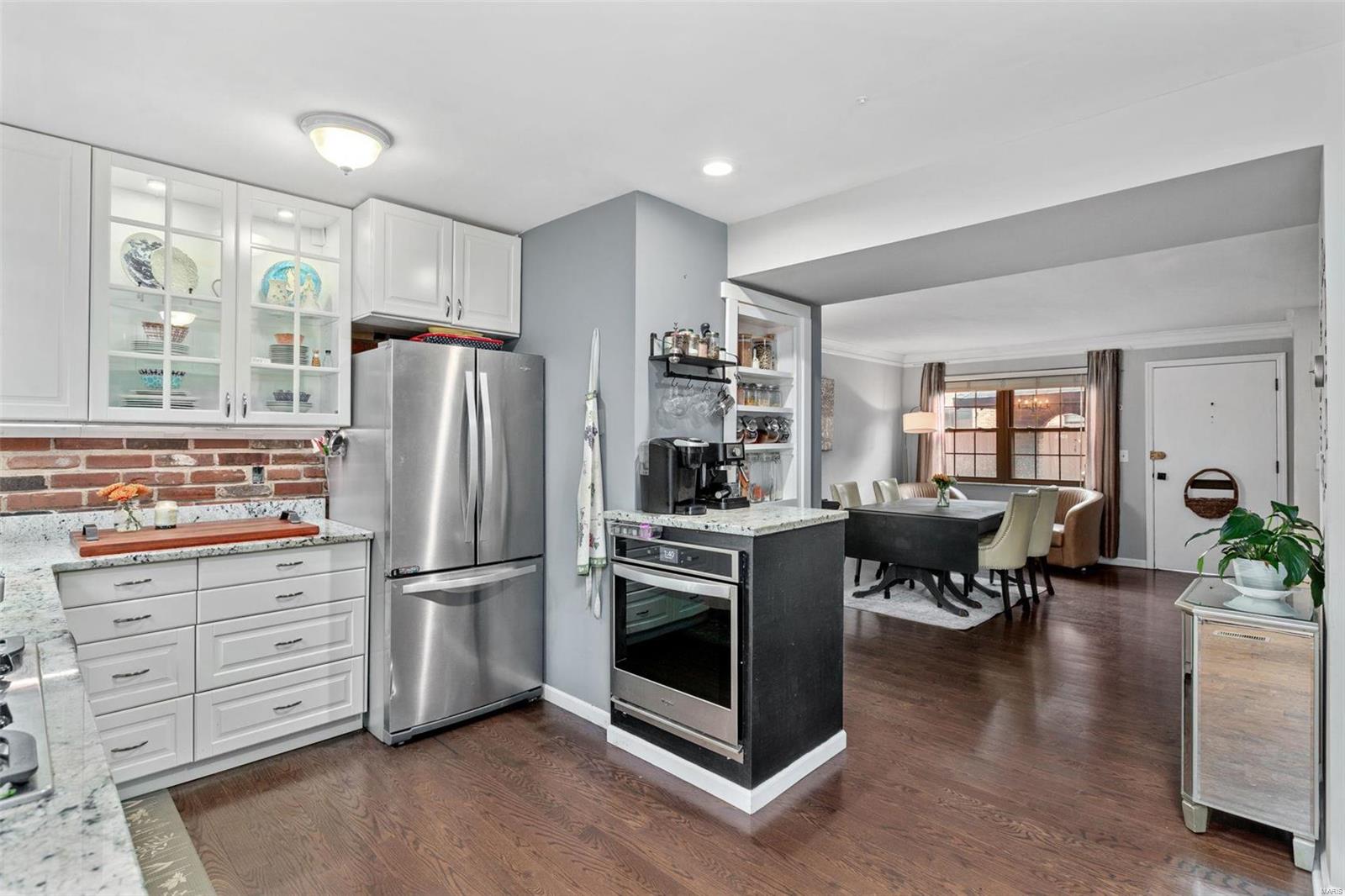 7906 Royal Arms Court