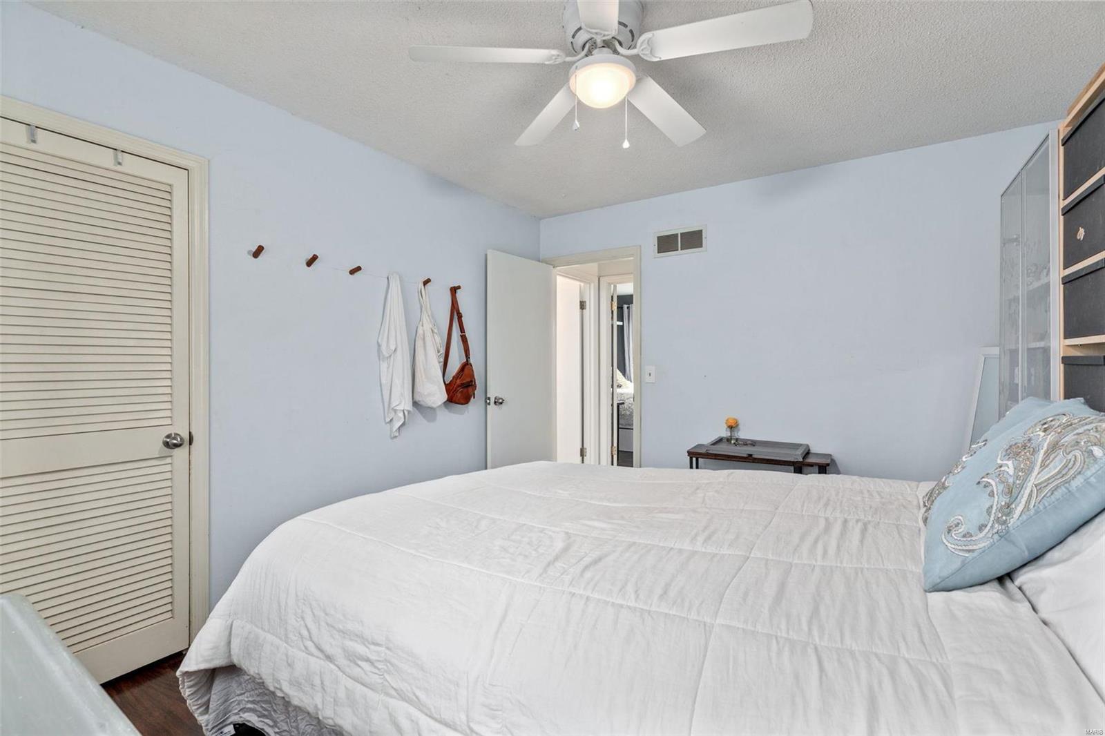 7906 Royal Arms Court