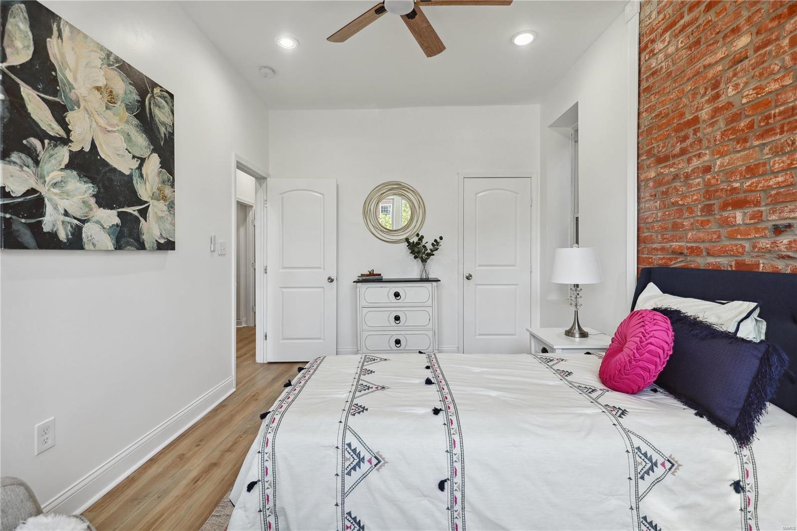 4177 Shenandoah Avenue