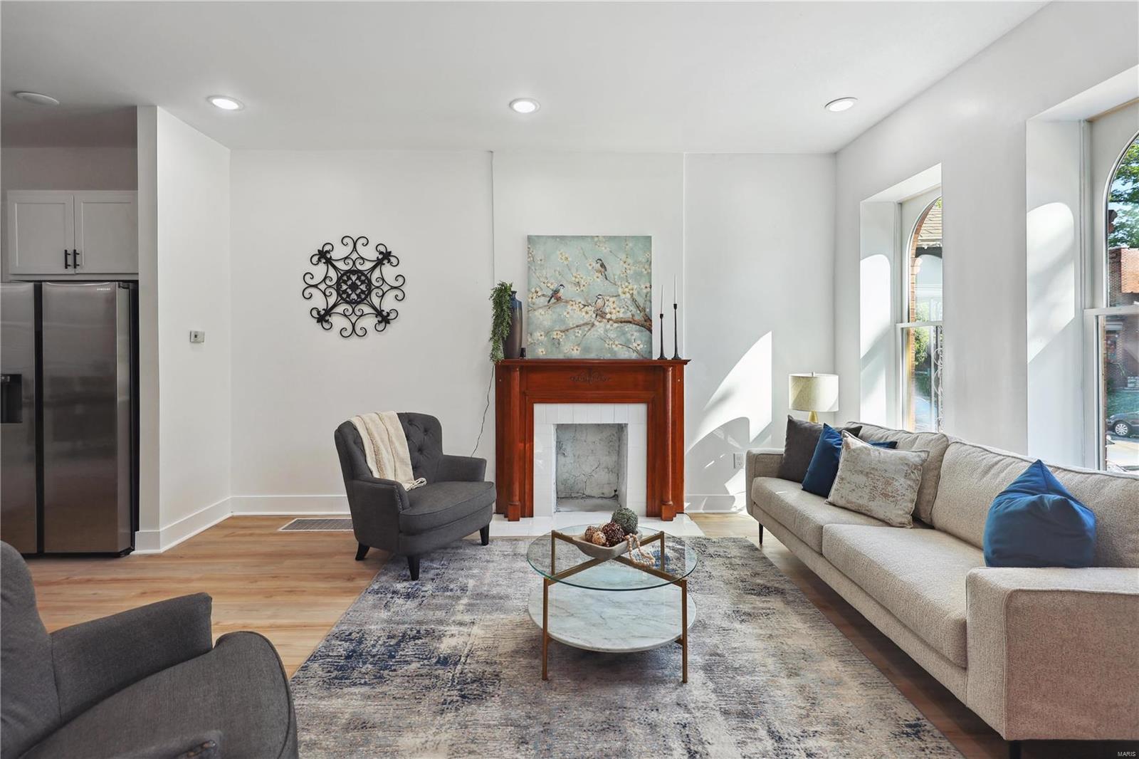 4177 Shenandoah Avenue