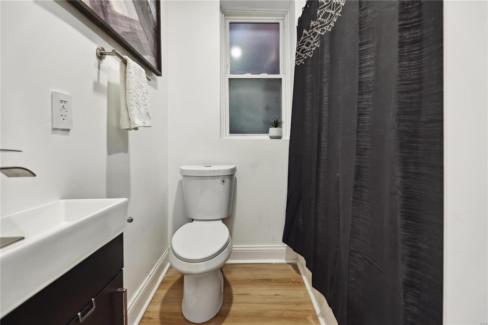 4177 Shenandoah Avenue