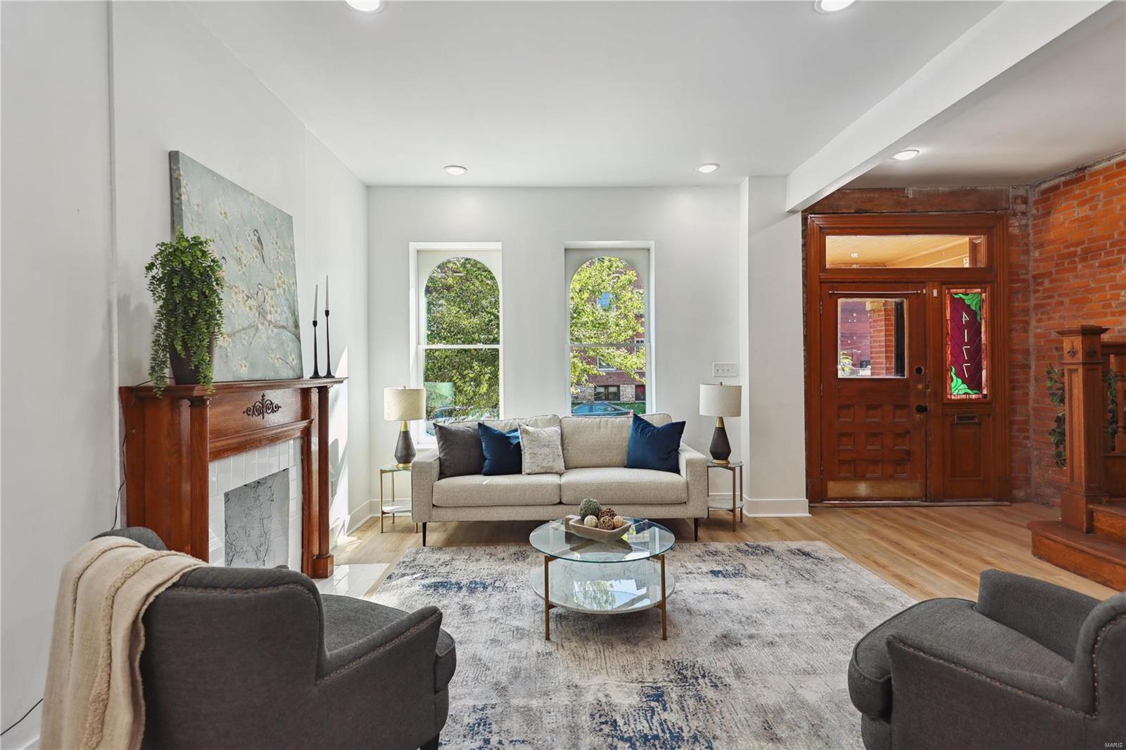 4177 Shenandoah Avenue