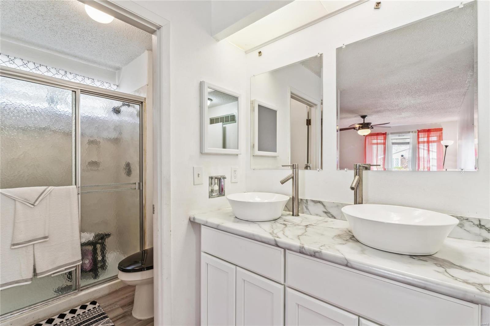 1734 Honeybrook Lane