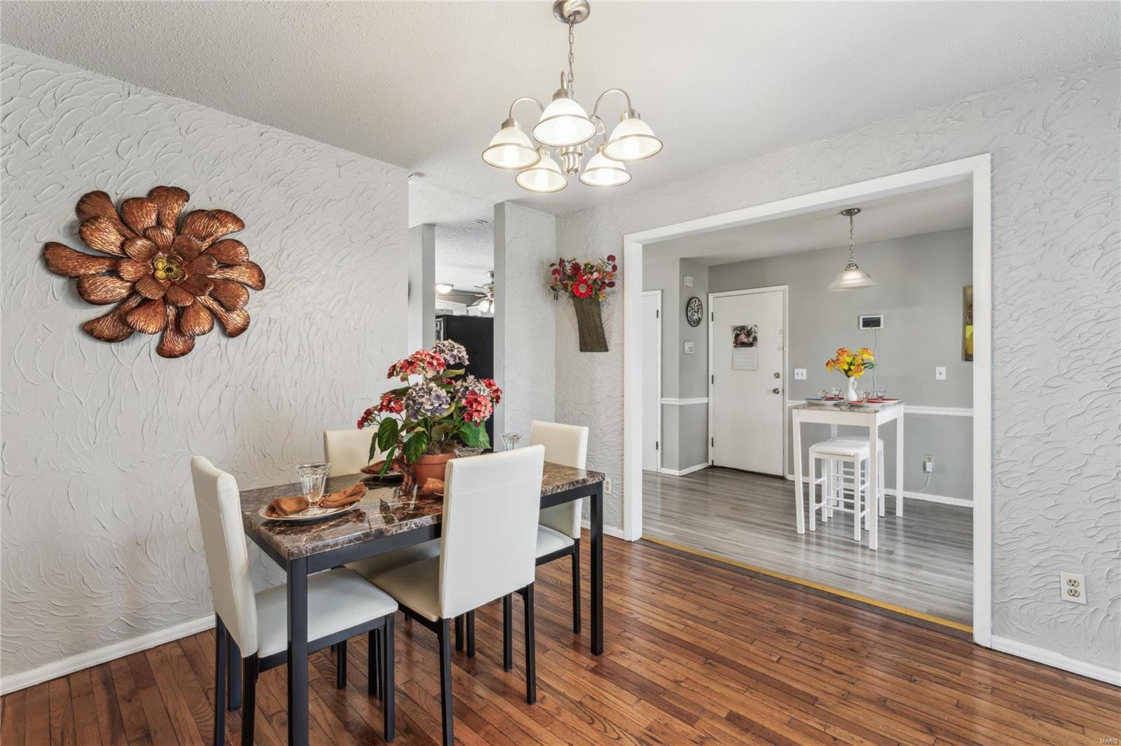 1734 Honeybrook Lane