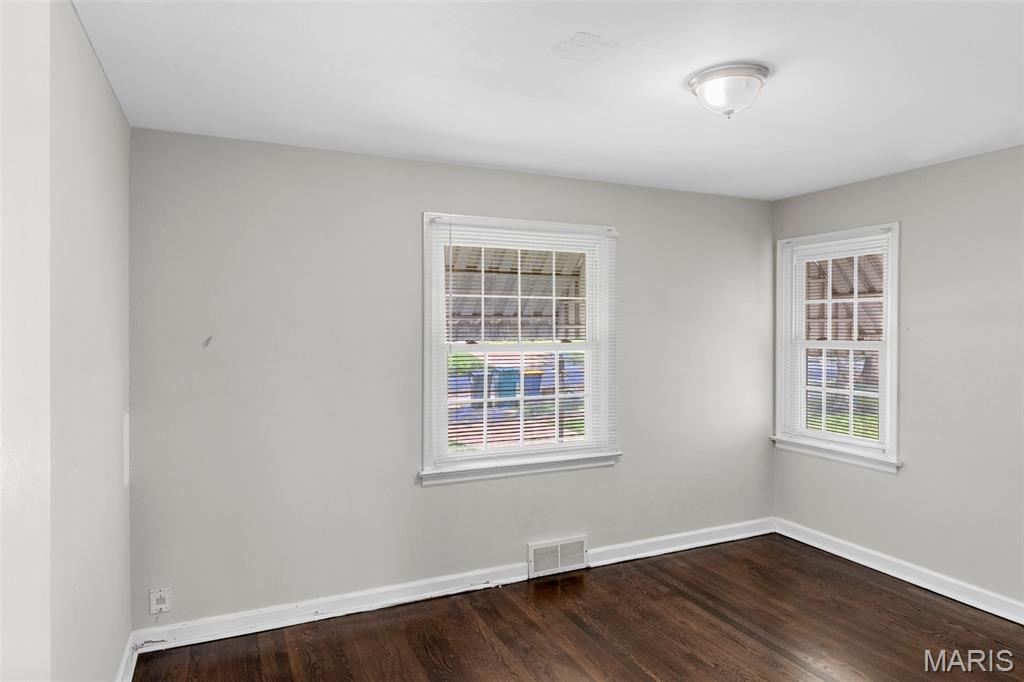 10076 Ashbrook Drive NE