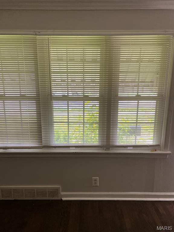 10076 Ashbrook Drive NE