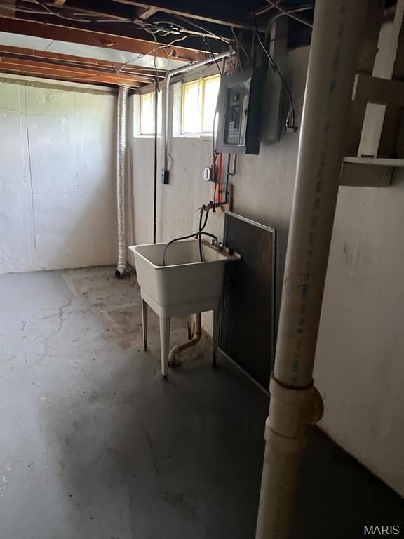 10076 Ashbrook Drive NE