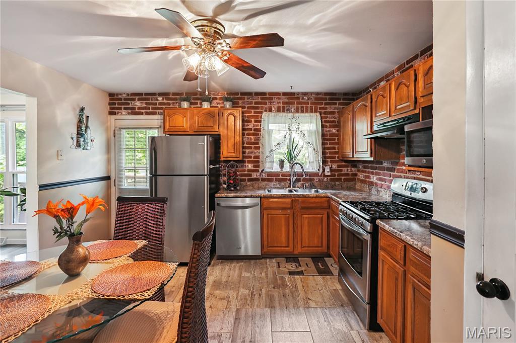 2122 Green Slope Drive