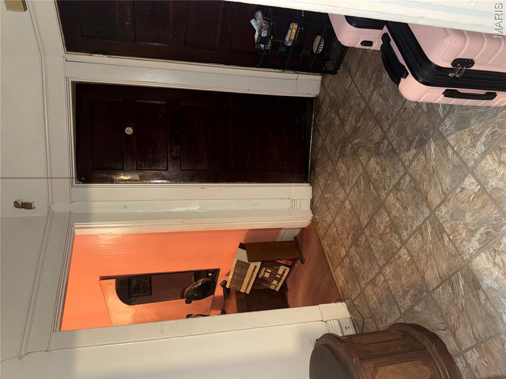 5939 Etzel Avenue Unit: A/B