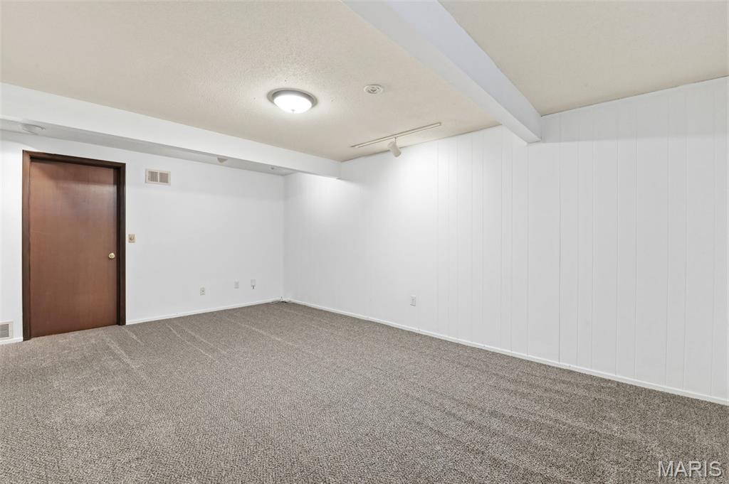 2350 Charlemagne Drive