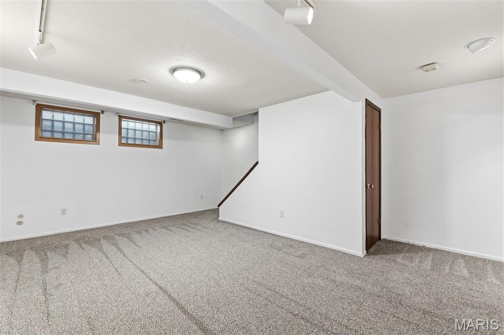 2350 Charlemagne Drive