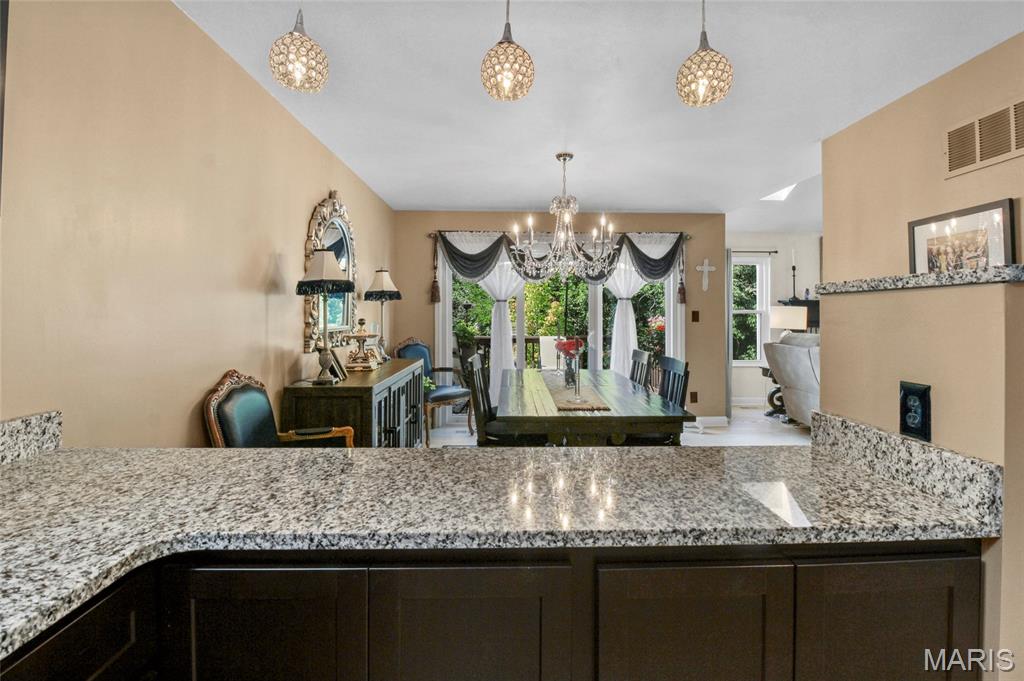 1927 King Arthur Court