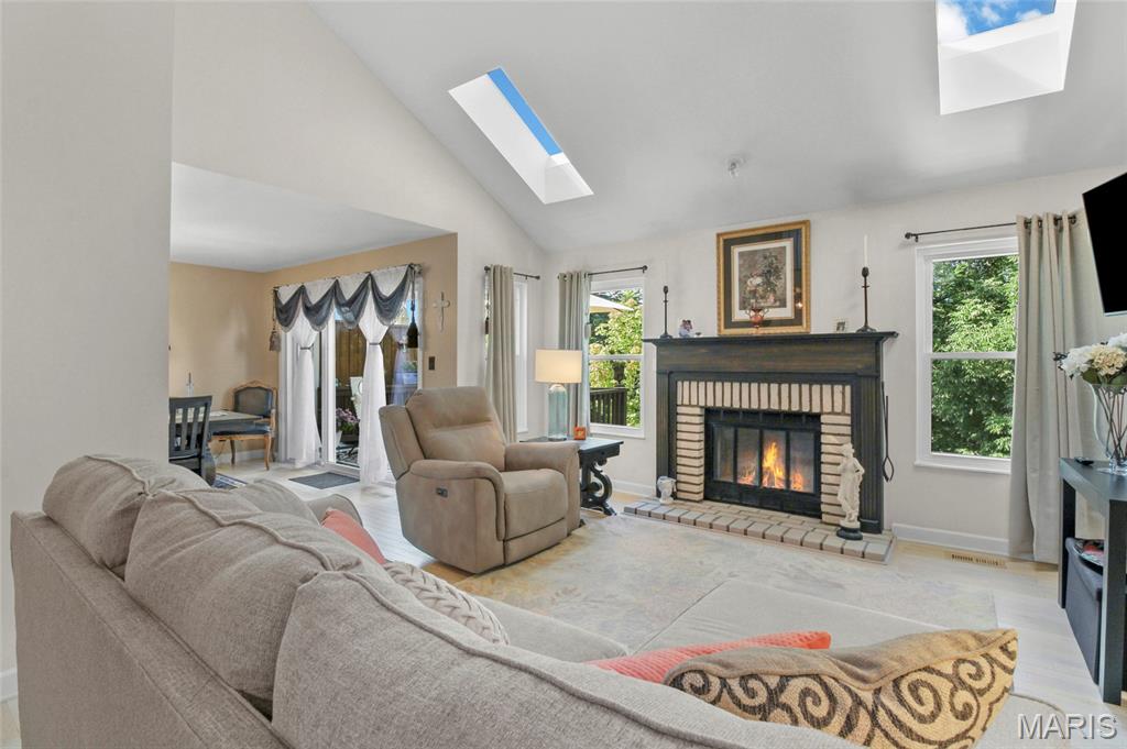 1927 King Arthur Court