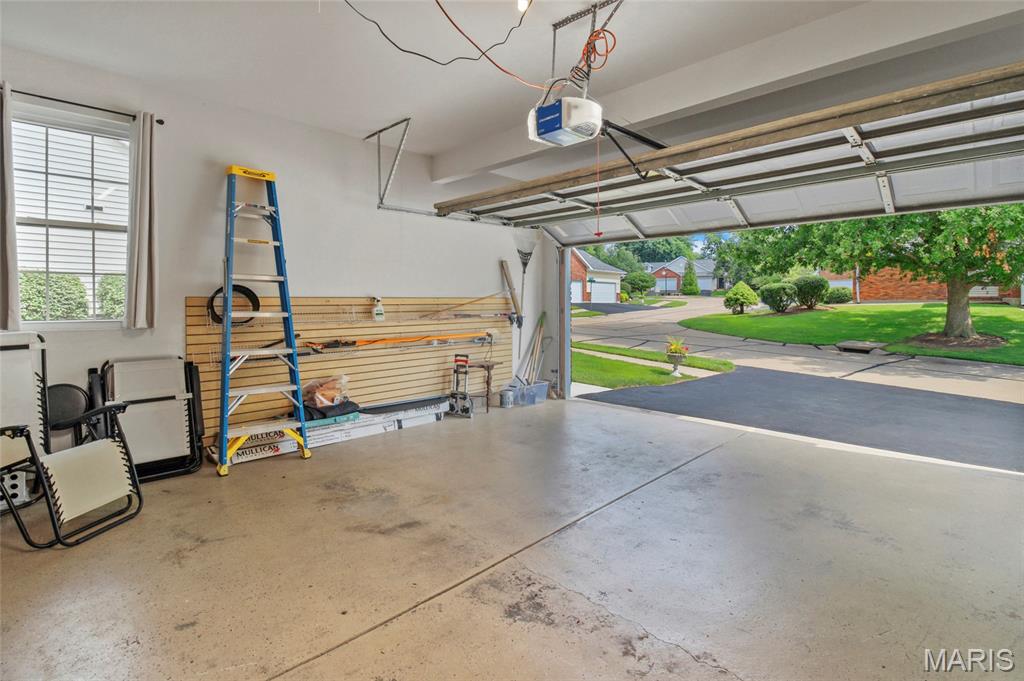 1927 King Arthur Court