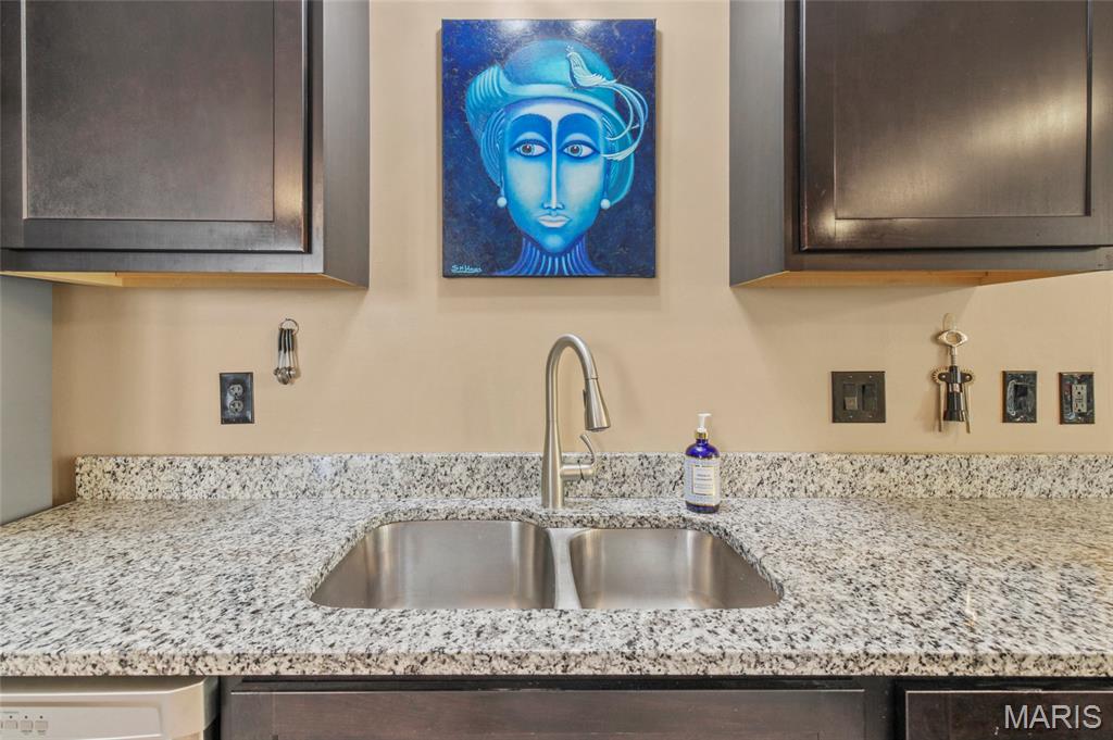 1927 King Arthur Court