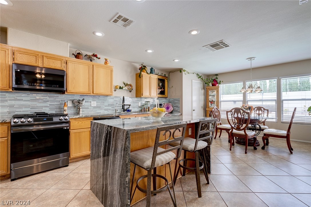 6384 Hotchkiss Court