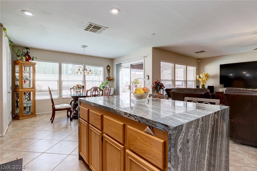 6384 Hotchkiss Court