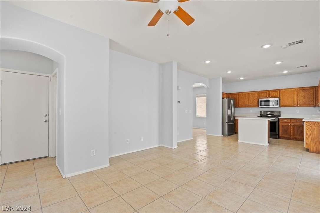 886 Shining Rose Place