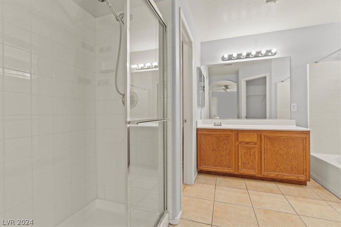 886 Shining Rose Place