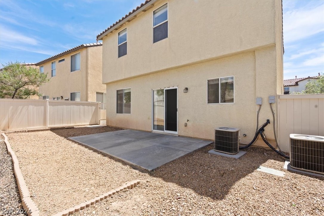 886 Shining Rose Place