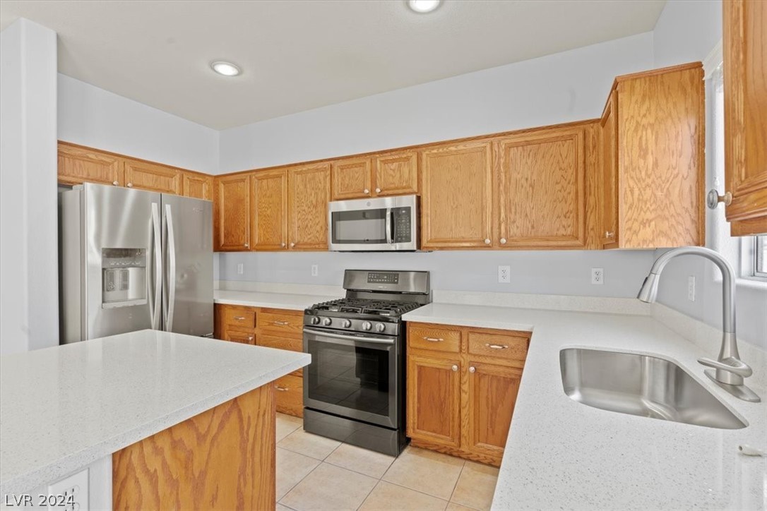 886 Shining Rose Place