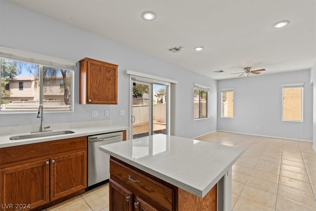 886 Shining Rose Place