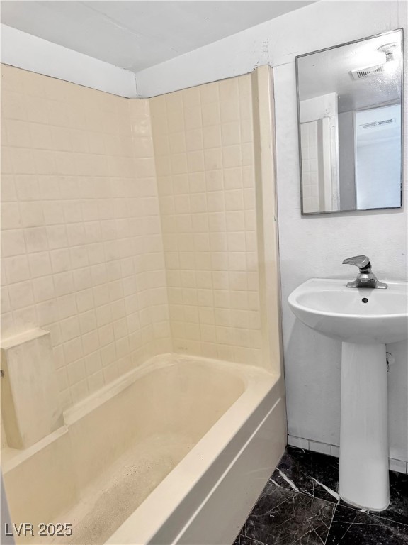 2324 East Oakey Boulevard