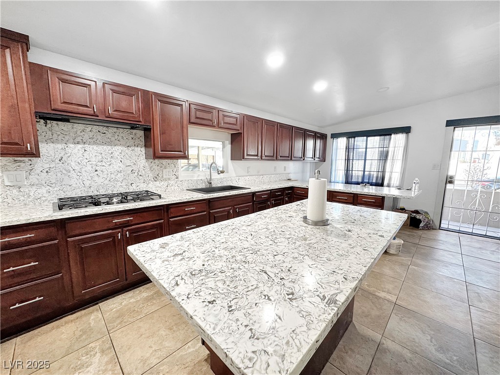 2324 East Oakey Boulevard