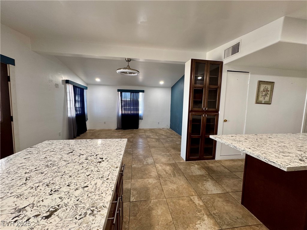 2324 East Oakey Boulevard