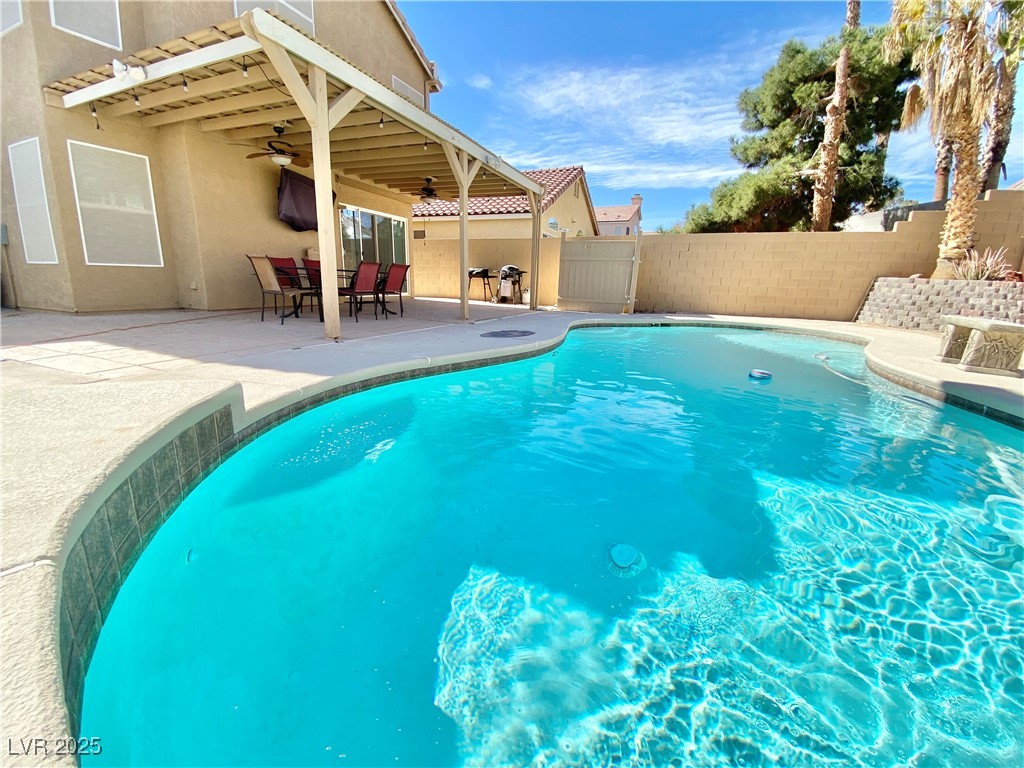 1508 Splinter Rock Way