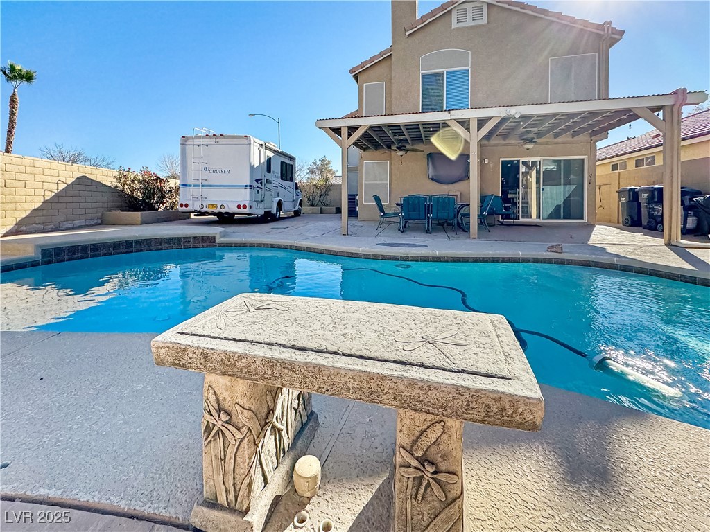 1508 Splinter Rock Way