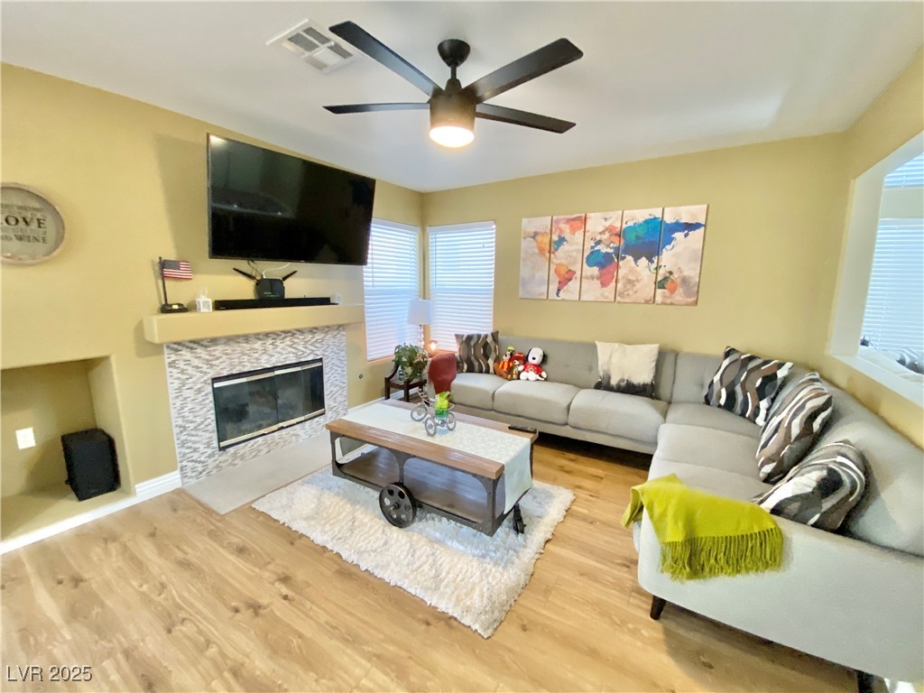 1508 Splinter Rock Way