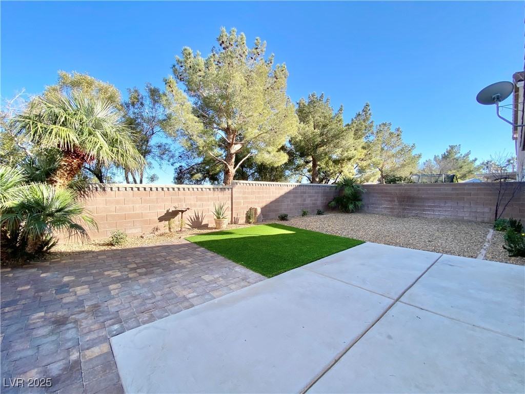 3532 Mountain Park Street