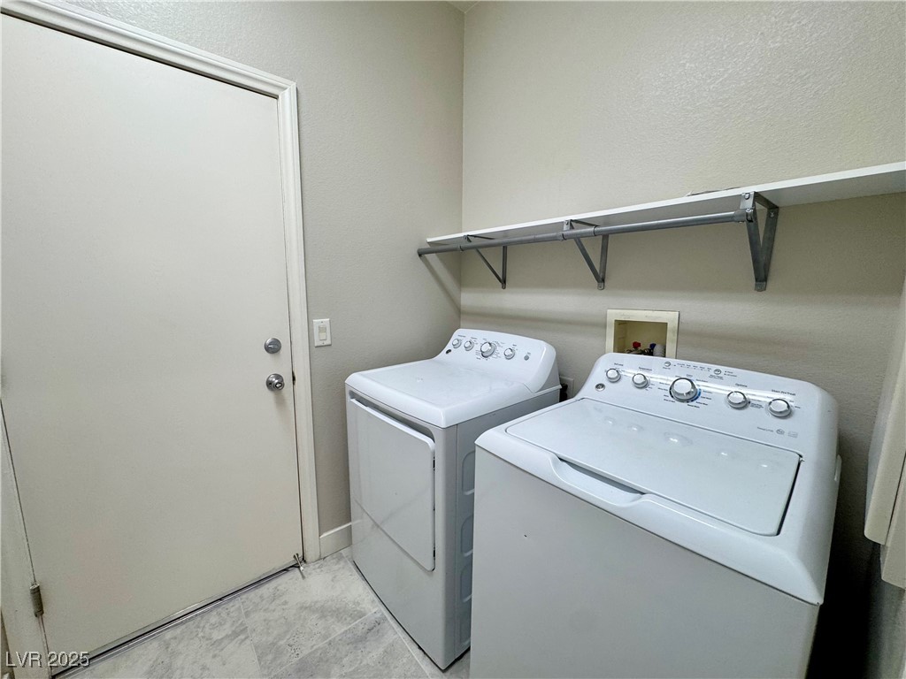 3532 Mountain Park Street