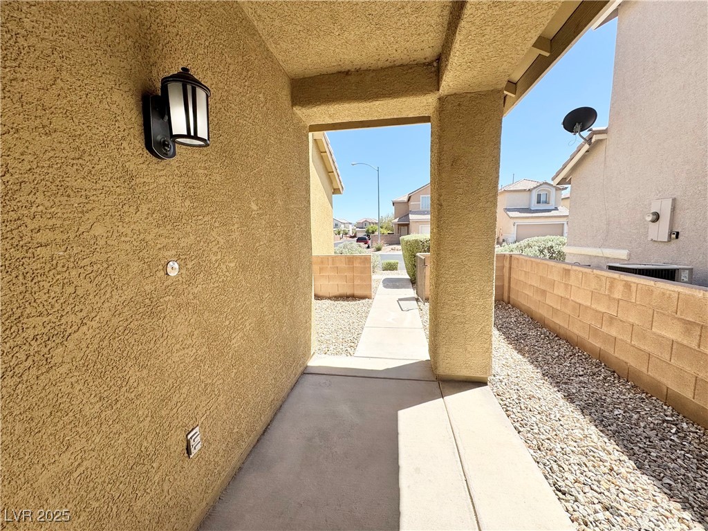 6422 Pronghorn Ridge Avenue