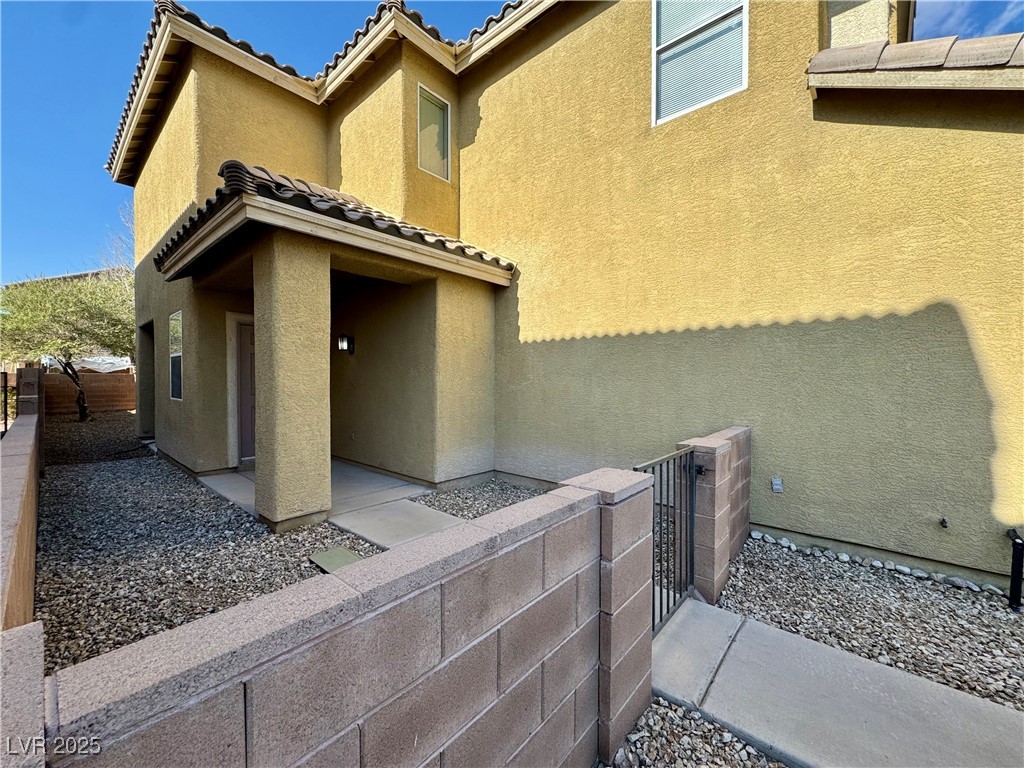 6422 Pronghorn Ridge Avenue